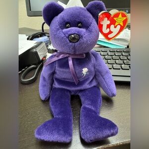 Vintage 1997 Princess Diana beanie baby bear